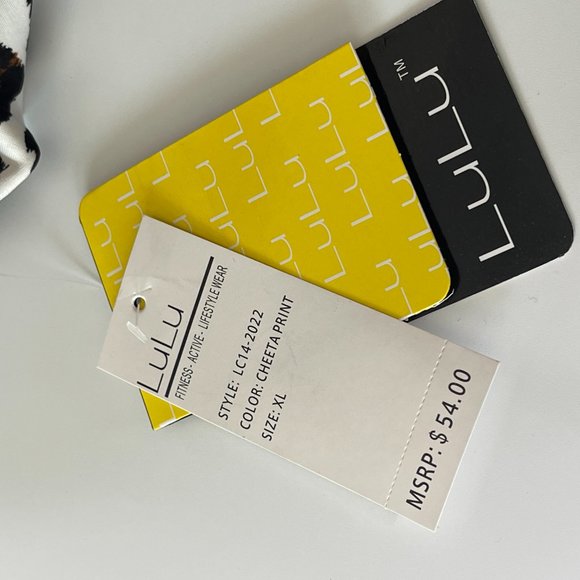 NWT LuLu Cheetah print capri activewear leggings, Size XL - Picture 7 of 7